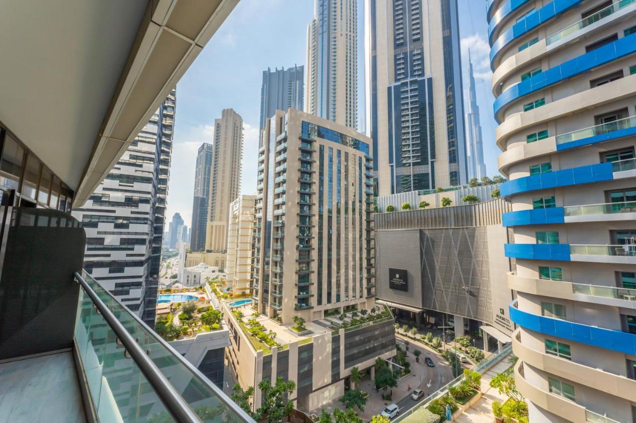 Fam Living - Rp Heights - 3 Mins Walk To Burj Khalifa & Dubai Mall Downtown Dubái Exterior foto