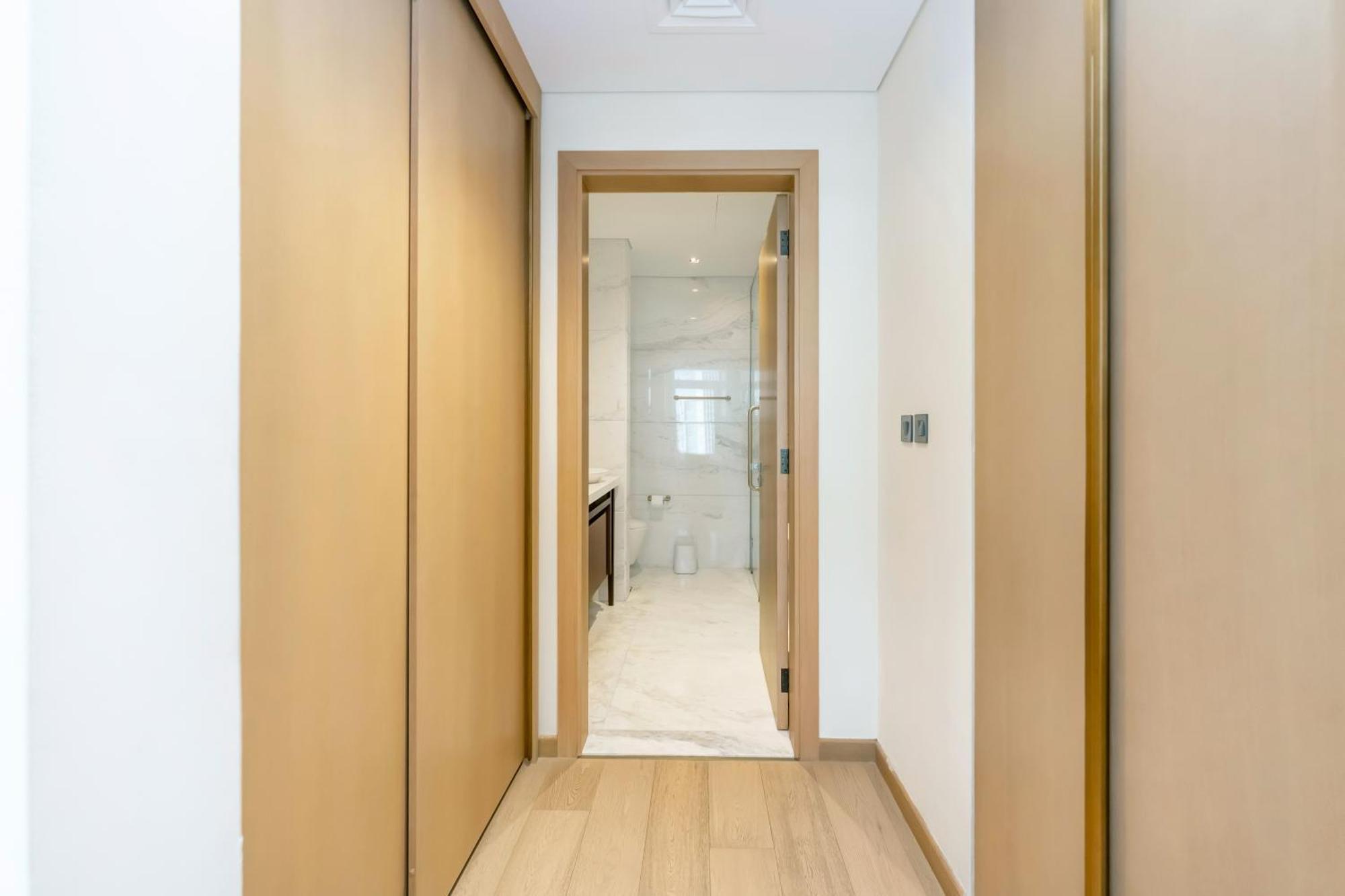 Fam Living - Rp Heights - 3 Mins Walk To Burj Khalifa & Dubai Mall Downtown Dubái Exterior foto